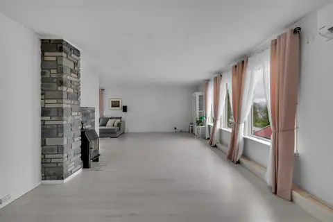 Middagsbuktveien 1108, Storsteinnes