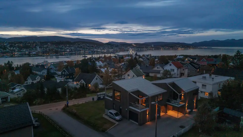 Risøyvegen 2, Tromsdalen
