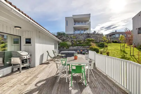 Jan Mayenvegen 1, Tromsø