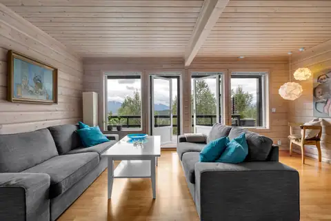 Skogsbærveien 6, Moen